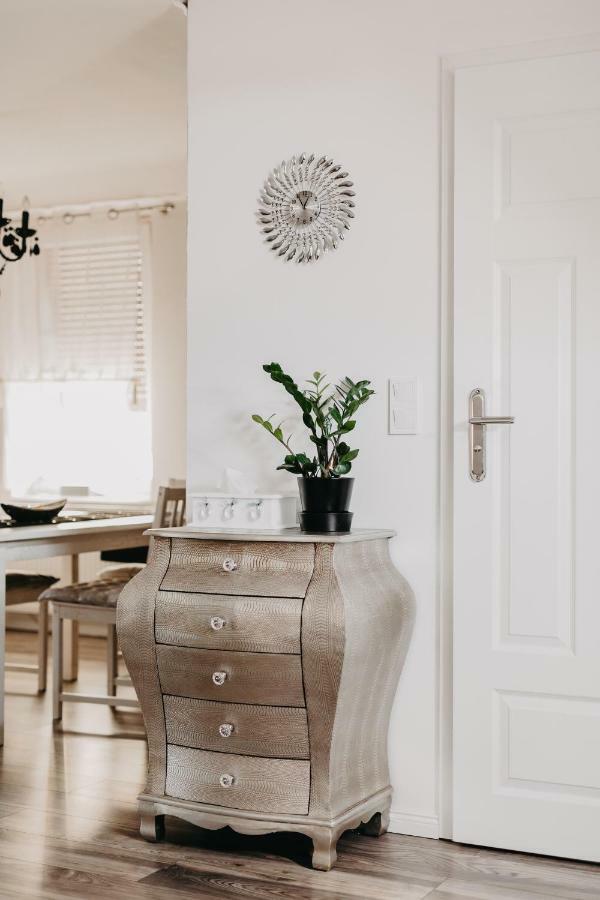 Apartament Rynek Pniewy Pniewy  Kültér fotó