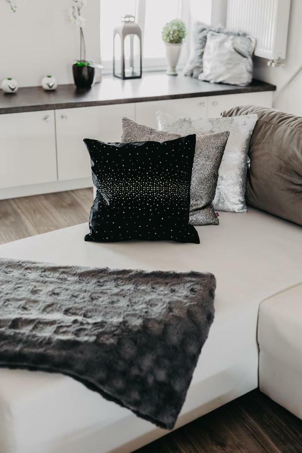 Apartament Rynek Pniewy Pniewy  Kültér fotó