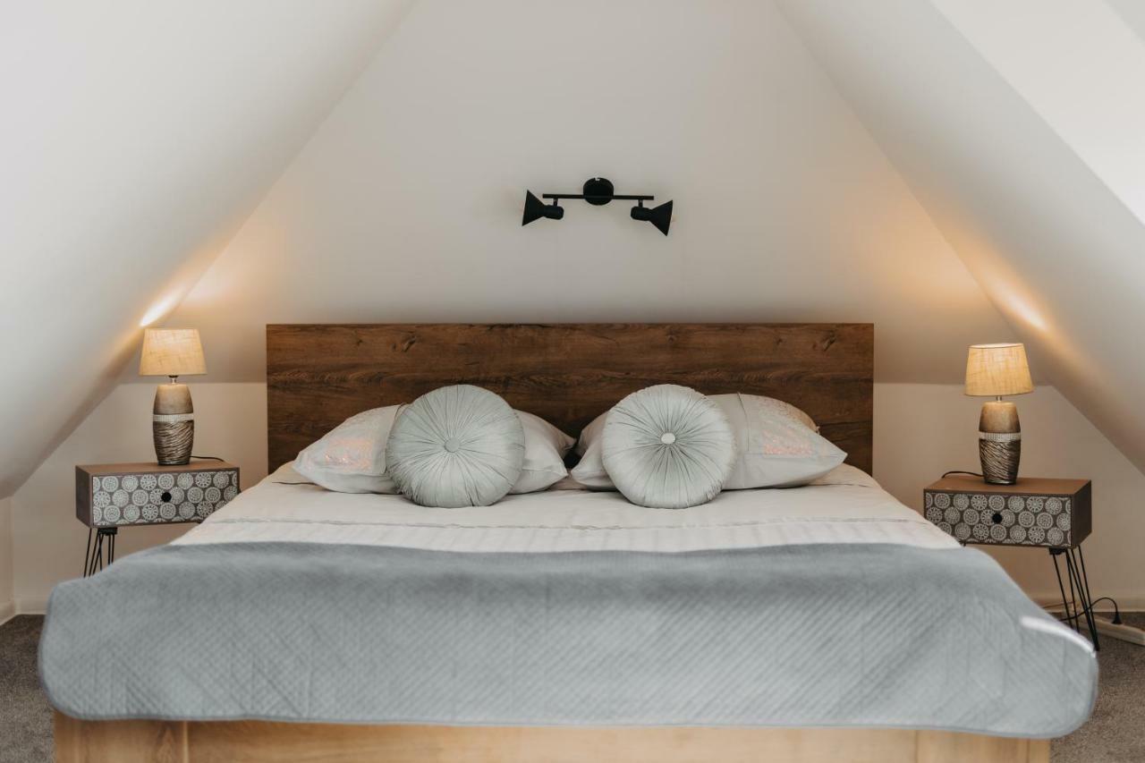 Apartament Rynek Pniewy Pniewy  Kültér fotó